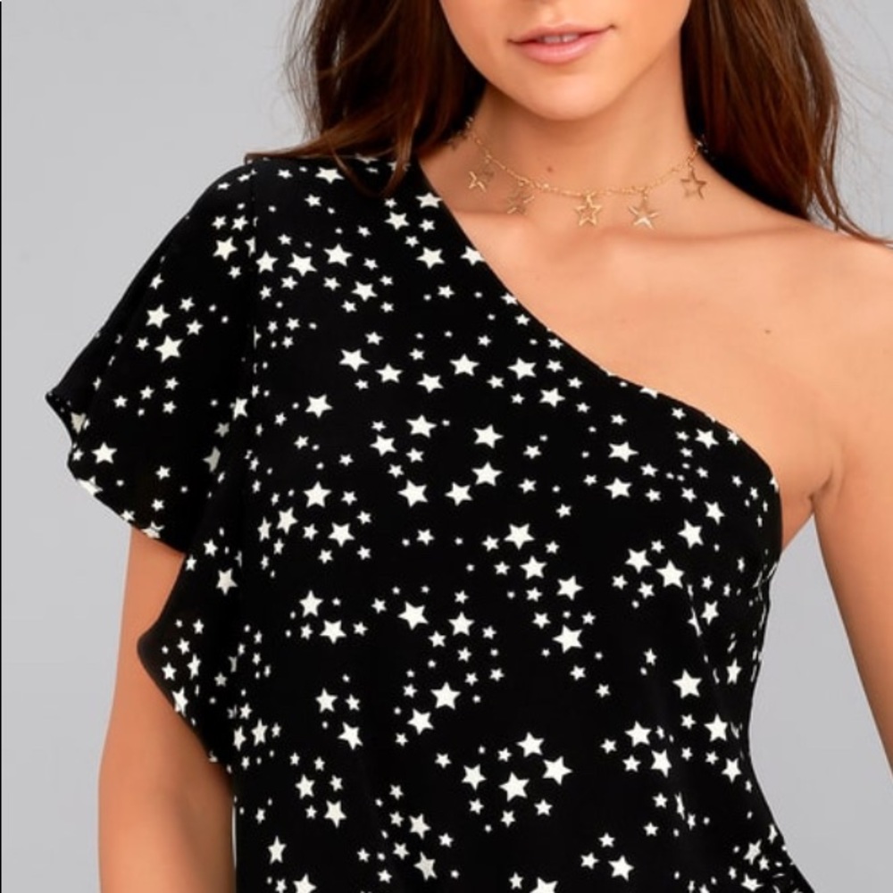 Holiday Sale! Lulu’s Lucky Star Top